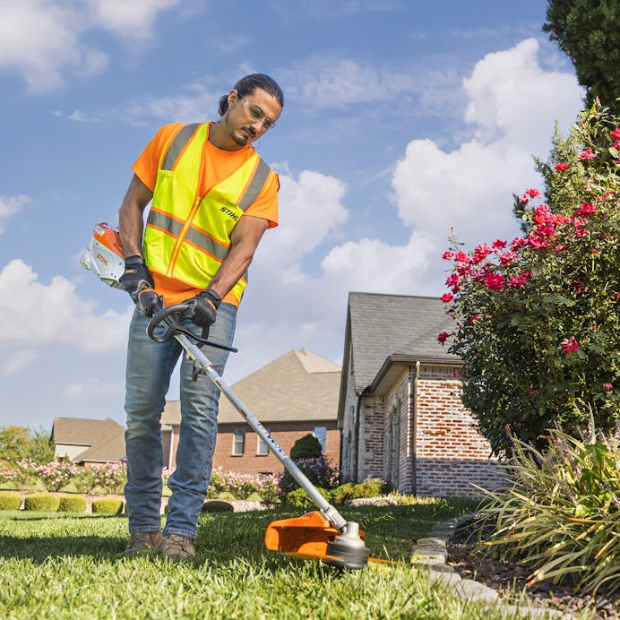STIHL® KMA 135 R